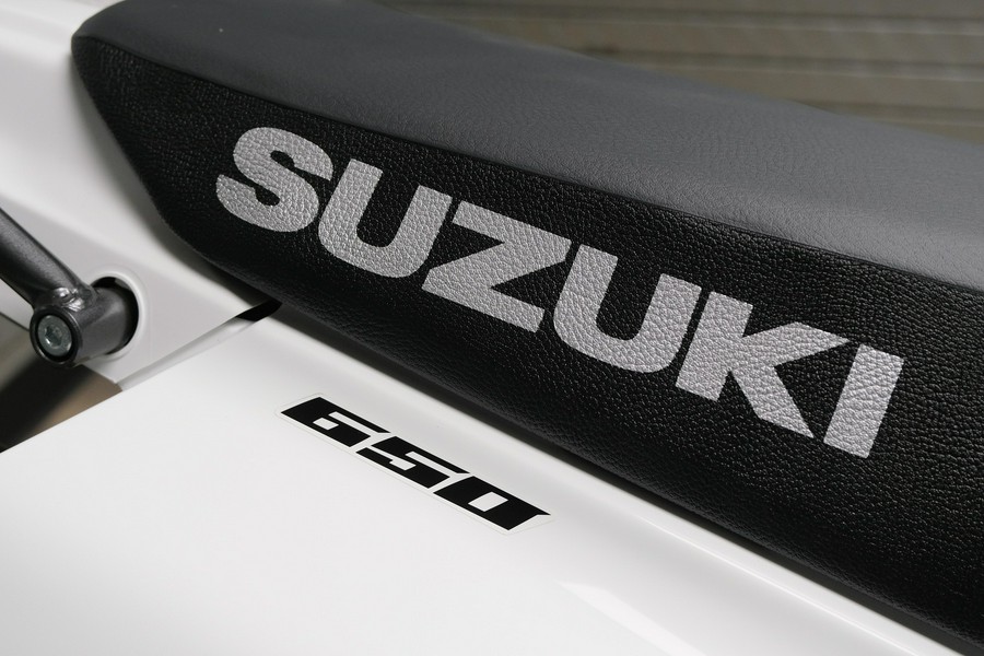 2026 SUZUKI DR650S