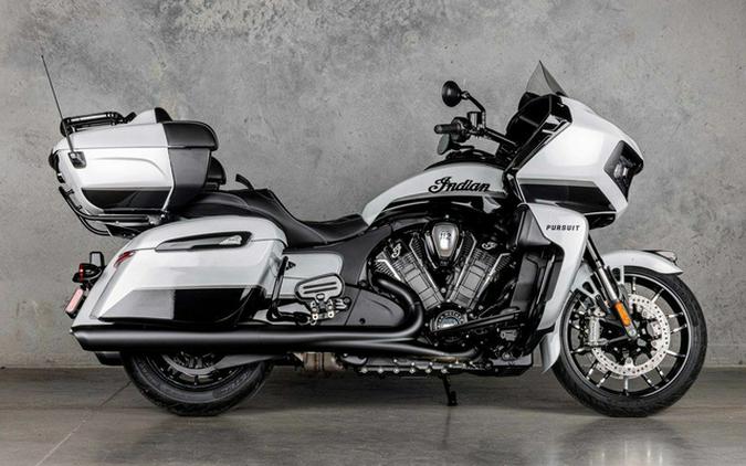 2026 Indian Pursuit Dark Horse 112 w/ PowerBand Audio Ghost