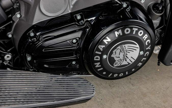 2026 Indian Pursuit Dark Horse 112 w/ PowerBand Audio Ghost