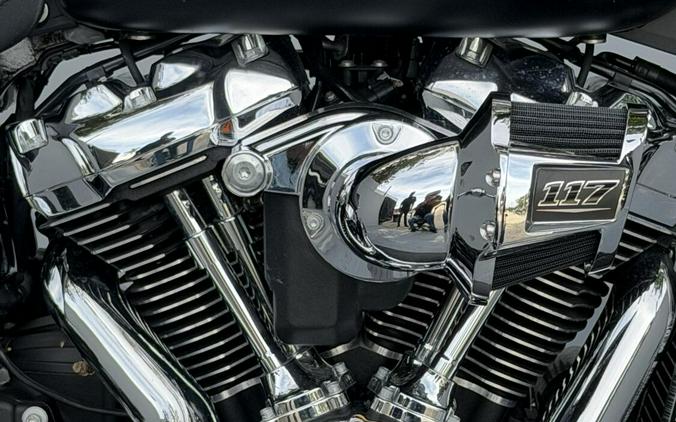 2023 Harley-Davidson Breakout Black Denim