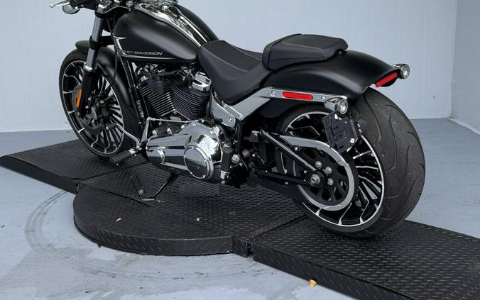 2023 Harley-Davidson Breakout Black Denim