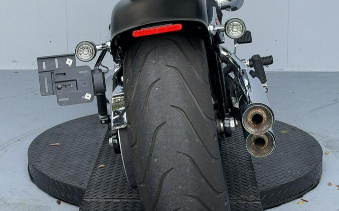 2023 Harley-Davidson Breakout Black Denim