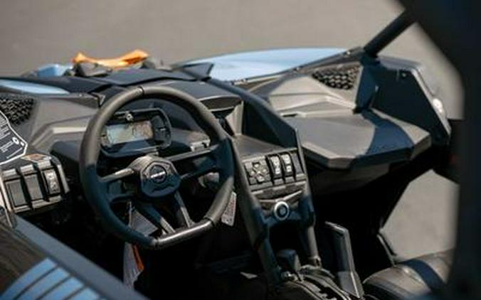 2026 Can-Am® Maverick X3 Max RS Turbo RR Scandi Blue & Orange Crush