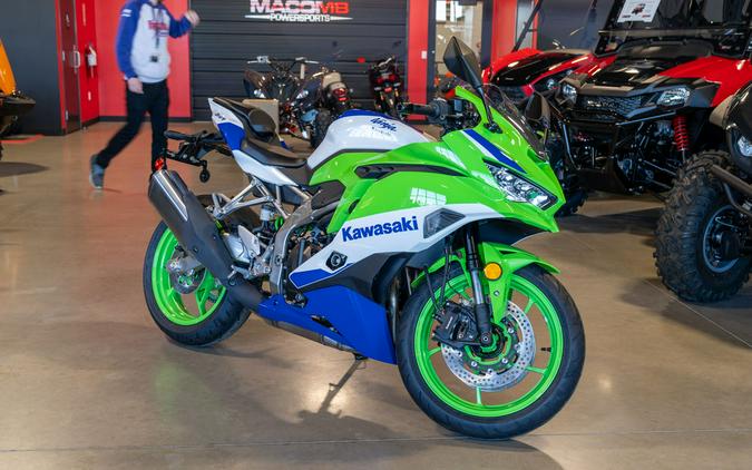 2024 Kawasaki Ninja® ZX™-4RR 40th Anniversary Edition ABS