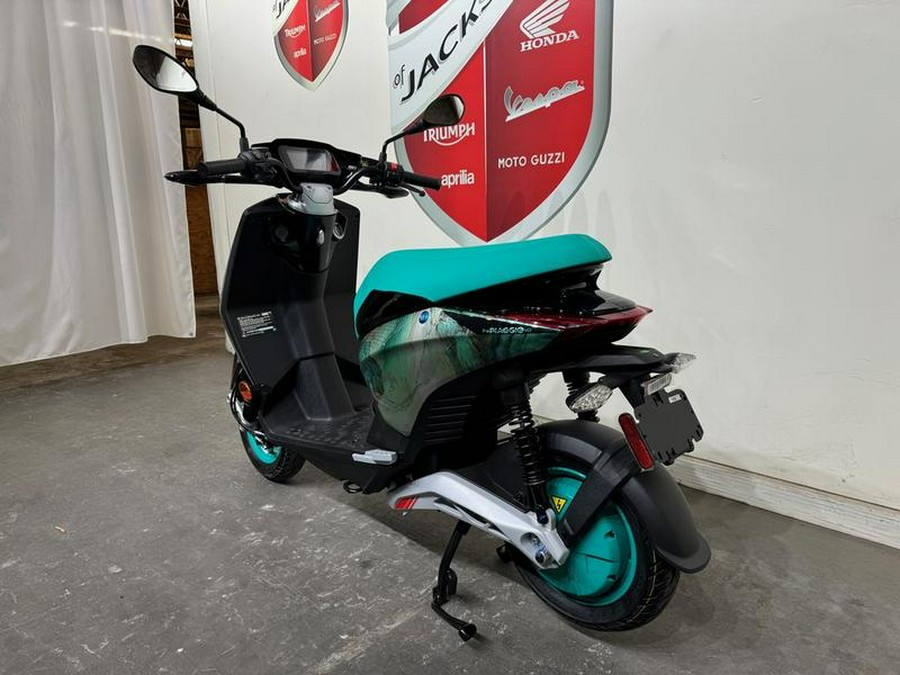 2022 Vespa Piaggio 1 Active 45 MPH Feng Chen Wang