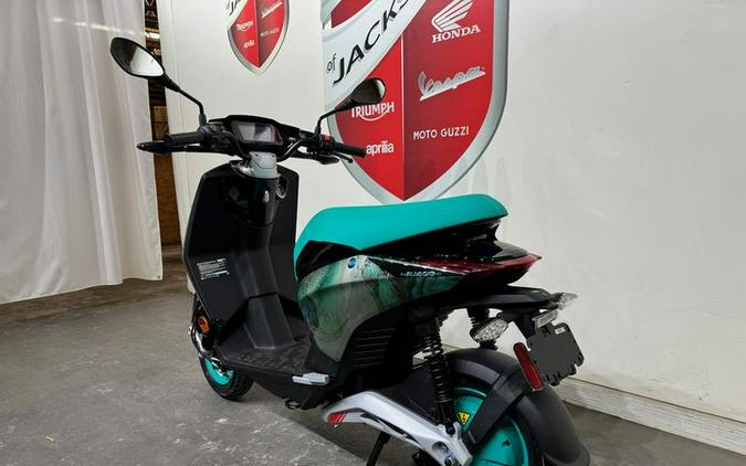 2022 Vespa Piaggio 1 Active 45 MPH Feng Chen Wang