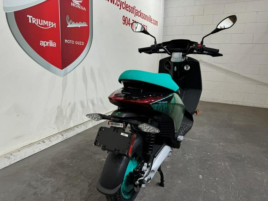 2022 Vespa Piaggio 1 Active 45 MPH Feng Chen Wang