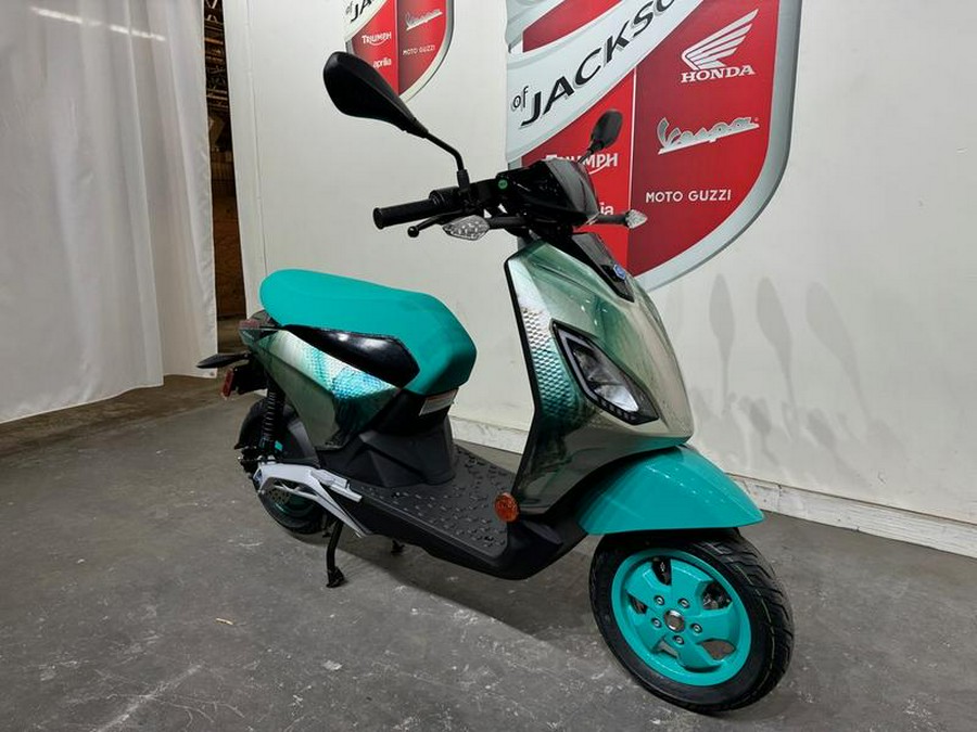 2022 Vespa Piaggio 1 Active 45 MPH Feng Chen Wang