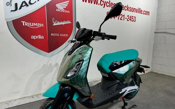 2022 Vespa Piaggio 1 Active 45 MPH Feng Chen Wang