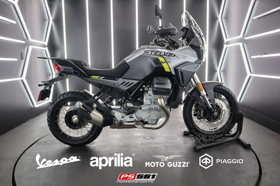 2024 Moto Guzzi Stelvio