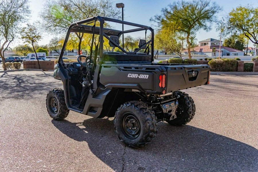2025 Can-Am Defender HD7