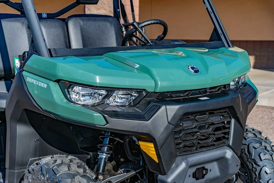 2025 Can-Am Defender HD7