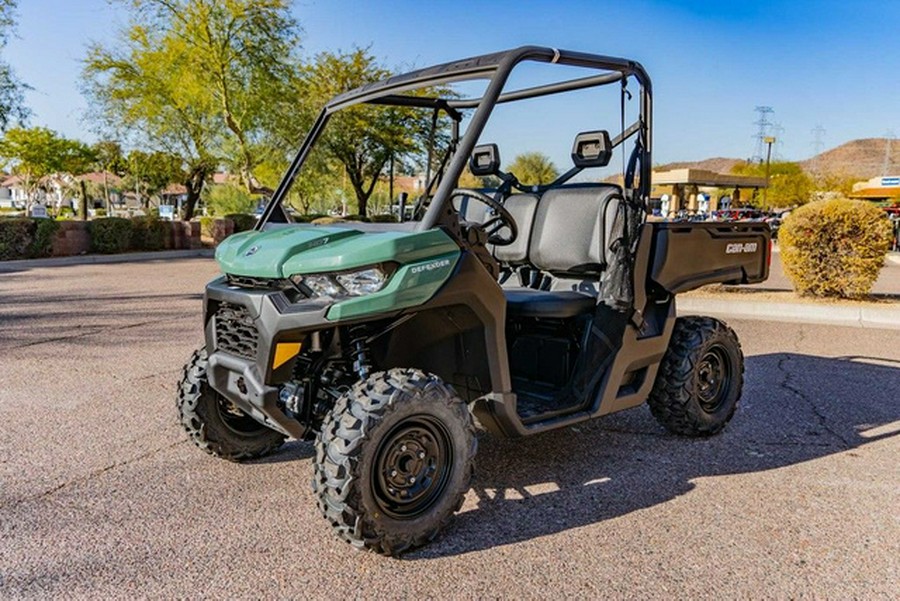 2025 Can-Am Defender HD7