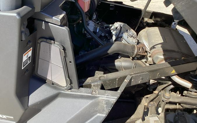 2025 Can-Am Defender MAX DPS HD7