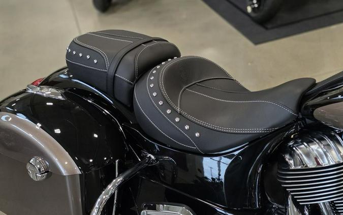 2026 Indian Motorcycle® Springfield® Nara Bronze Metallic / Black Metallic