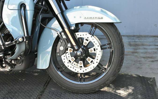2024 Harley-Davidson Ultra Limited Sharkskin Blue