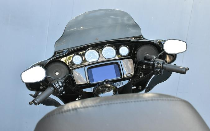 2024 Harley-Davidson Ultra Limited Sharkskin Blue