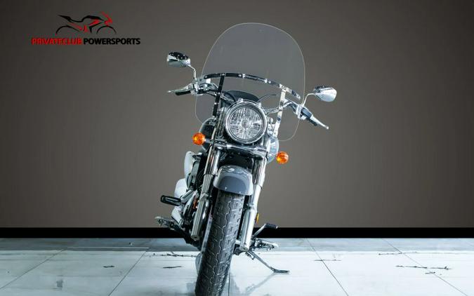 2025 Suzuki VL800M5 Boulevard C50