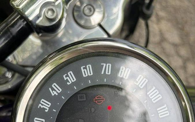 2018 Harley-Davidson® FLHC - Softail® Heritage Classic