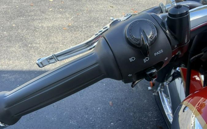 2024 Royal Enfield Classic 350 Chrome Red