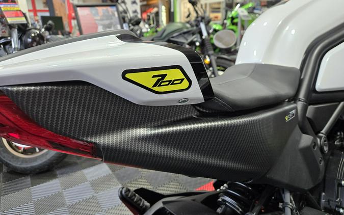 2023 CFMOTO 700CL-X Sport