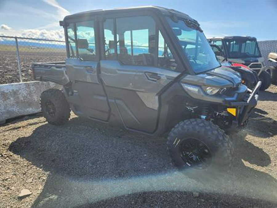 2024 Can-Am Defender MAX Limited HD10