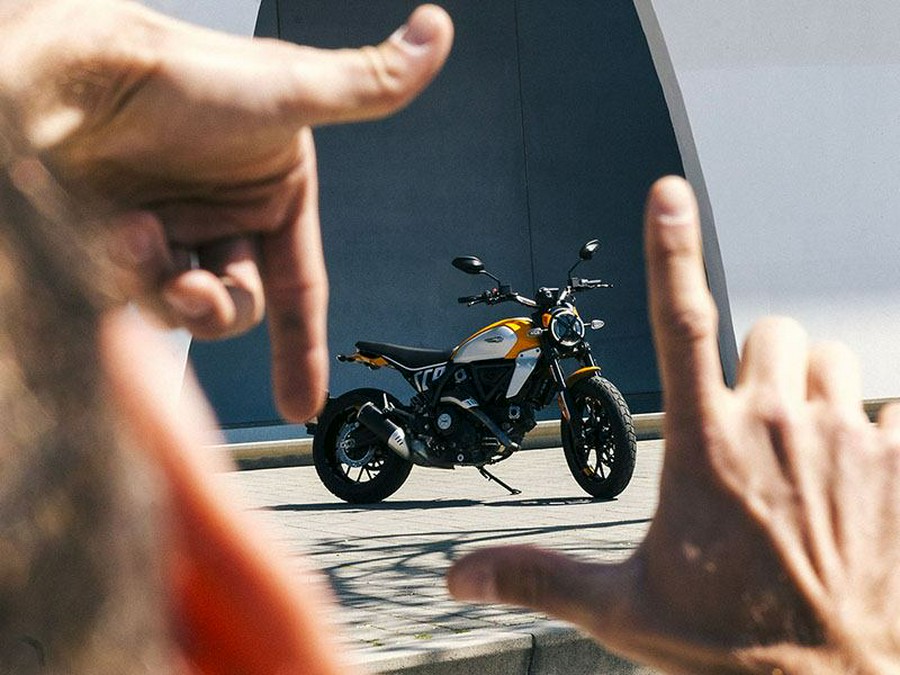 2024 Ducati Scrambler Icon