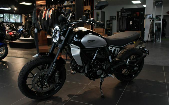 2024 Ducati Scrambler Icon