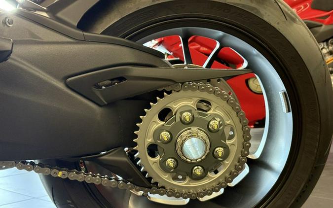 2025 Ducati Multistrada V4 RS