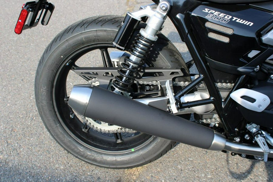 2026 TRIUMPH SPEED TWIN 900