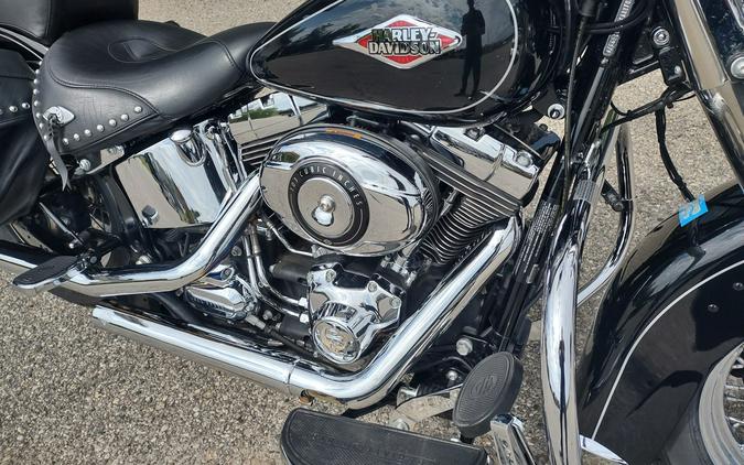 2015 Harley-Davidson® FLSTC Heritage Softail Classic