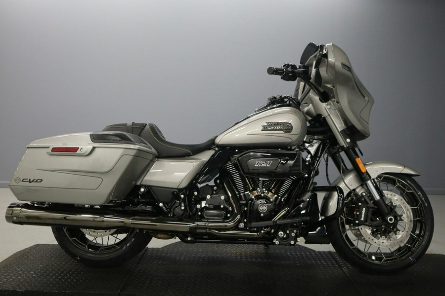 2023 Harley-Davidson CVO Street Glide