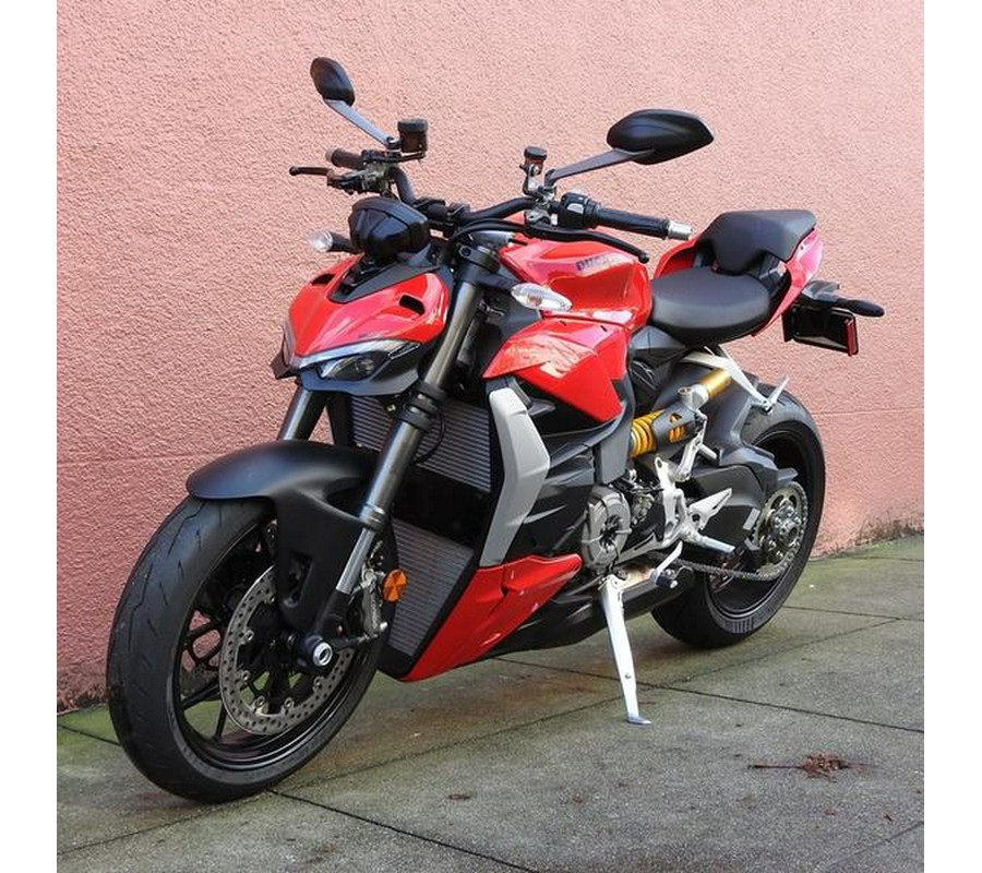 2024 Ducati Streetfighter V2 Red