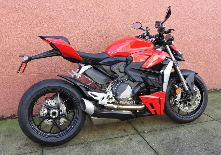 2024 Ducati Streetfighter V2 Red