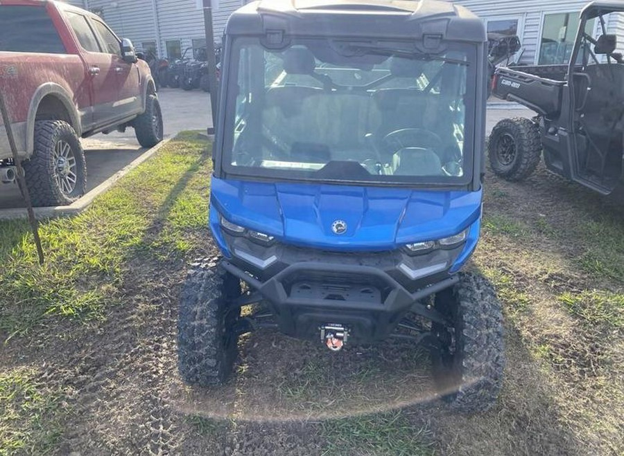 2023 Can-Am® Defender 6x6 Limited HD10