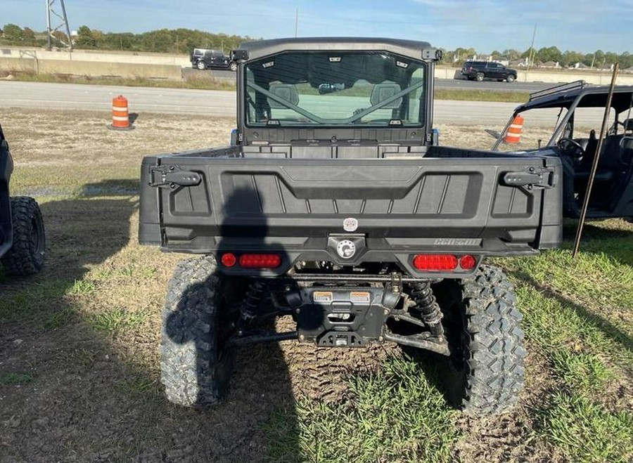 2023 Can-Am® Defender 6x6 Limited HD10