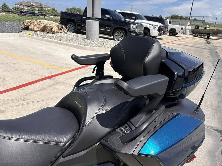 2021 Can-Am® Spyder® RT Limited Dark