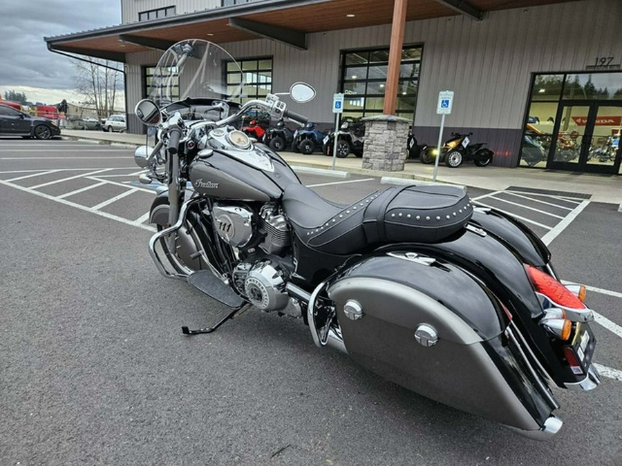 2025 Indian Springfield Black Metallic/Heavy Metallic
