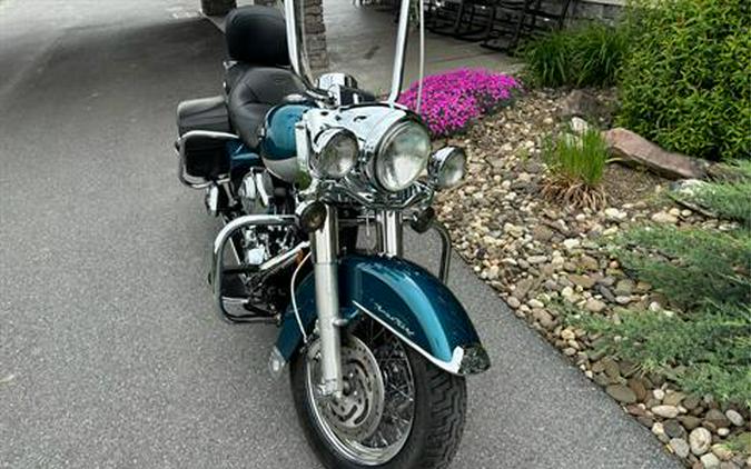 2004 Harley-Davidson FLHRCI Road King® Classic