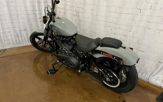 2024 Harley-Davidson Street Bob 114 FXBBS Billiard Grey