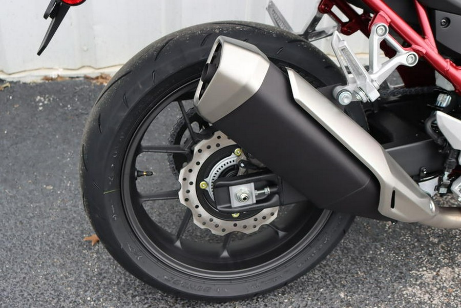 2025 Honda® CB750 Hornet