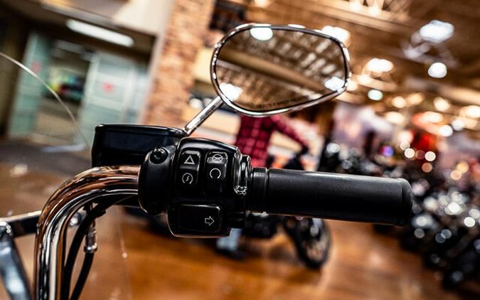 2017 Harley-Davidson Heritage Softail Classic