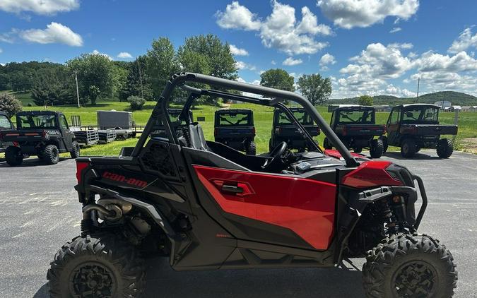 2024 Can-Am® Maverick Sport DPS 1000R