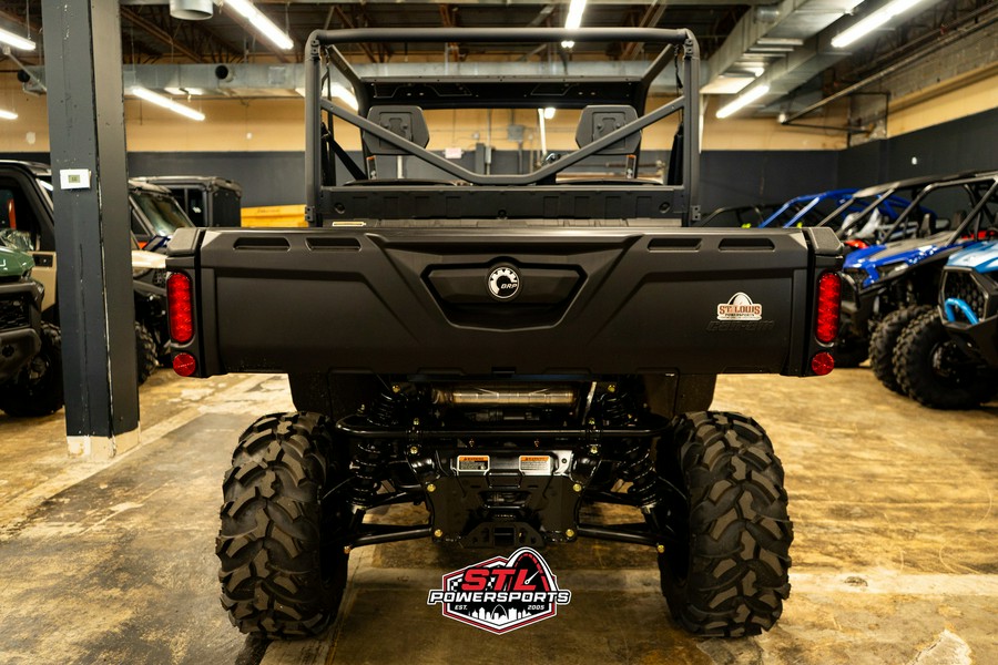 2025 Can-Am Defender DPS HD10