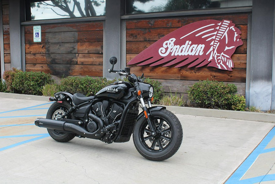 2025 Indian Motorcycle® Scout® Bobber Black Metallic