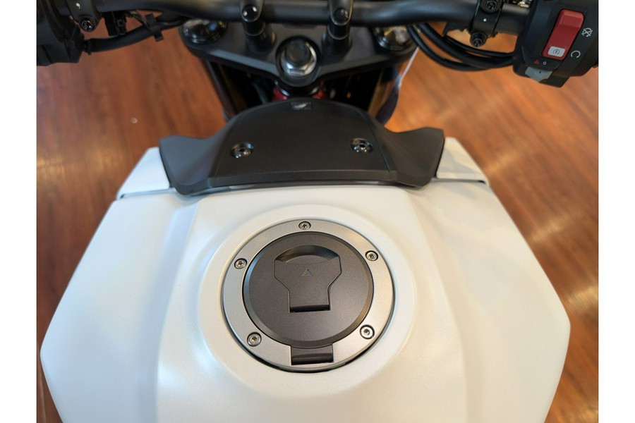 2025 Honda CB750 Hornet