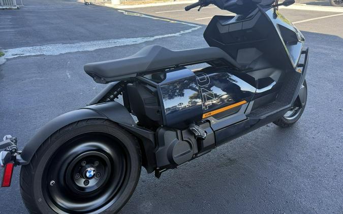2024 BMW CE 04 Avantgarde