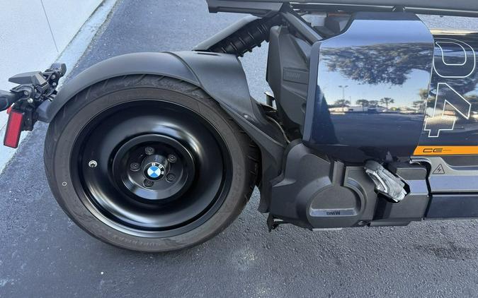 2024 BMW CE 04 Avantgarde