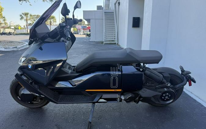 2024 BMW CE 04 Avantgarde