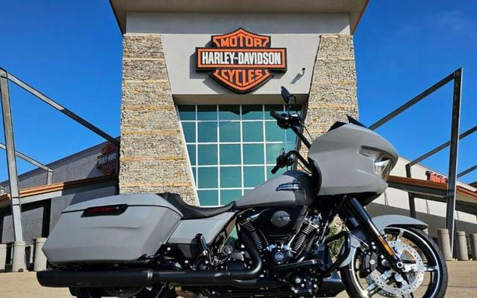 2026 Harley-Davidson® FLTRX - Road Glide®